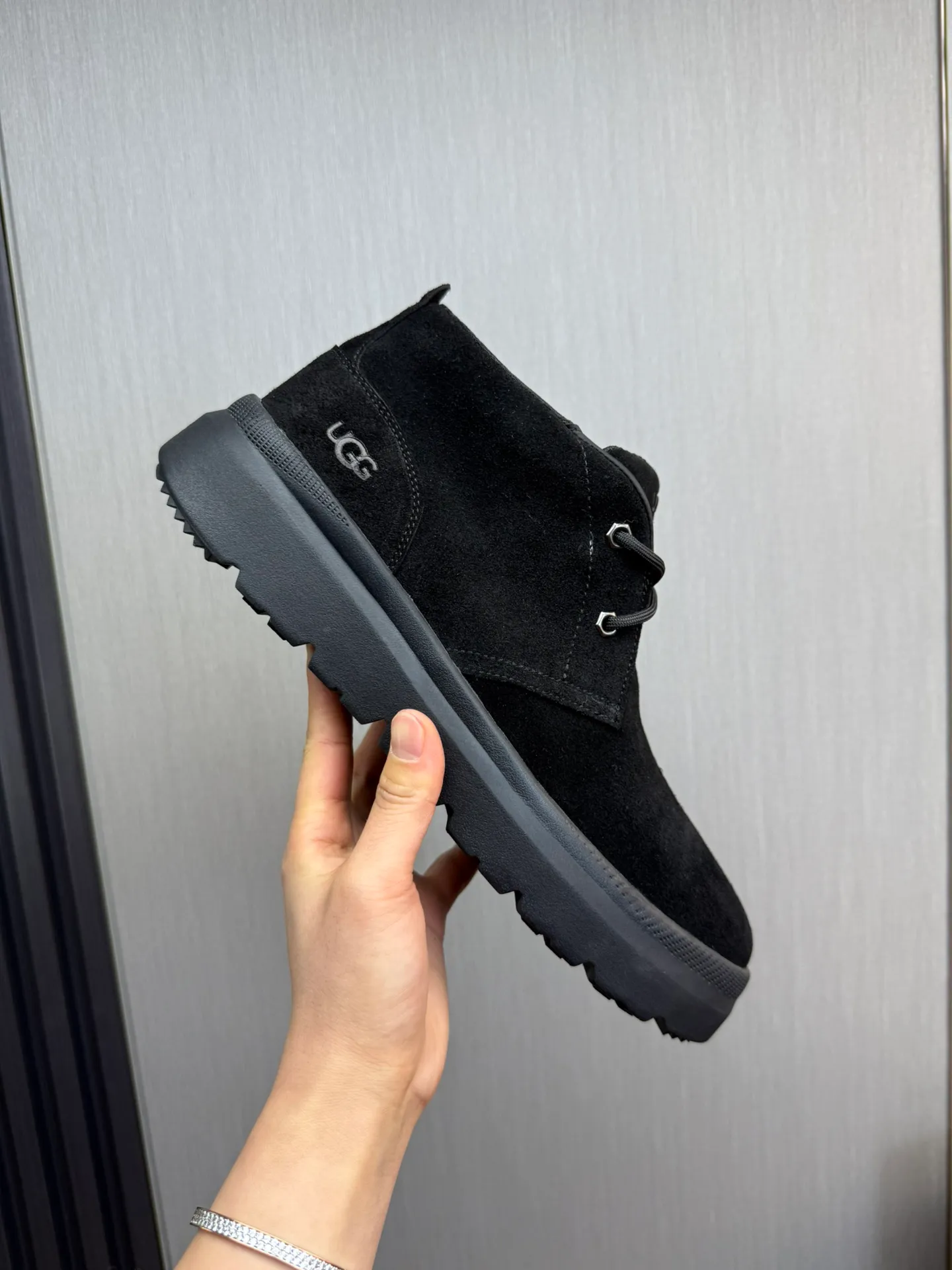 Men's shoes 💰480💰 [UGG] Hot winter warm boots 🐑Purely hand-stitched! Simple and stylish design, frosted cowhide➕Comfortable and warm wool➕UGG original outsole‼ ️Soft and comfortable to wear, good warmth retention, and excellent foot feel. Regular size 41-47